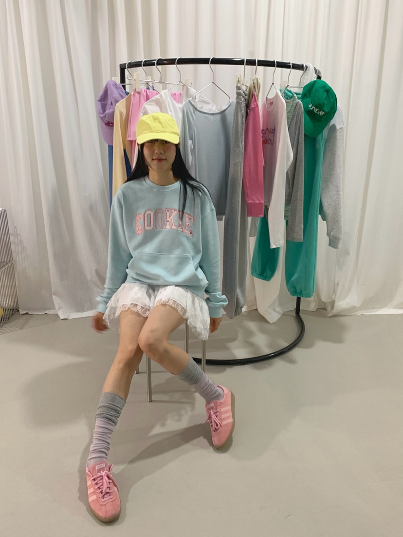 MORE THAN-P東大門實拍女士新品推薦真品職業人氣休閑衛衣MORE THAN衛衣