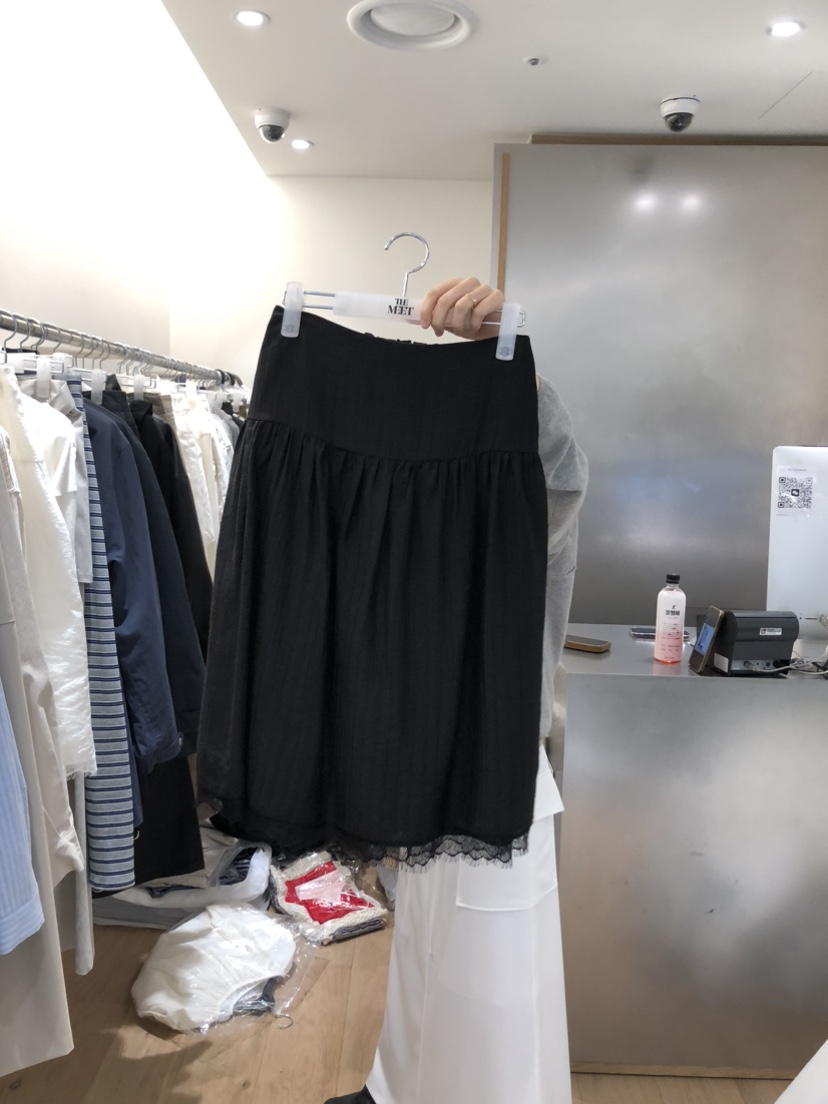 MEET ME韓國代購女裝新款推薦人氣熱賣時尚半身裙中短裙MEET ME半身裙/中短裙圖色2