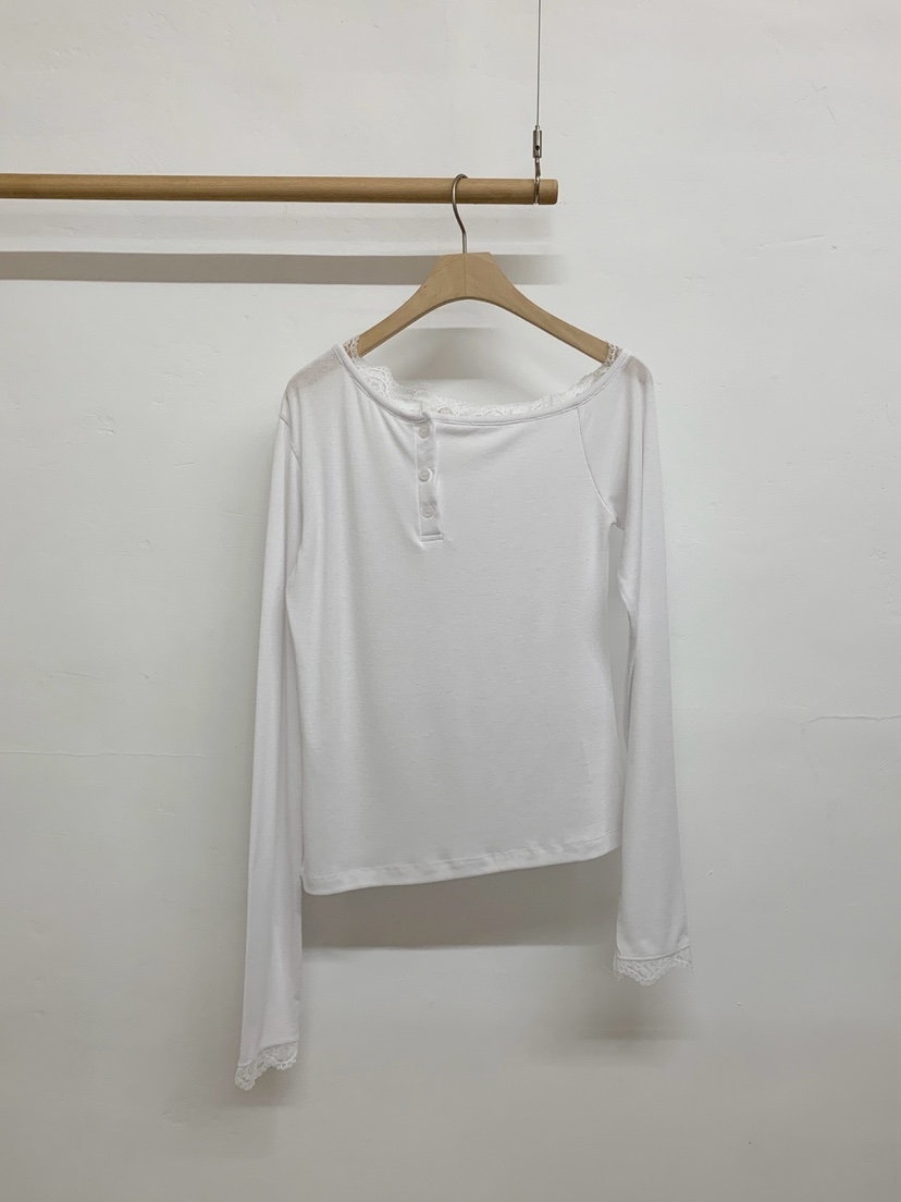 MORE THAN-P東大門直郵女士新品熱賣休閑推薦時尚長袖T恤MORE THAN長袖T恤圖色1