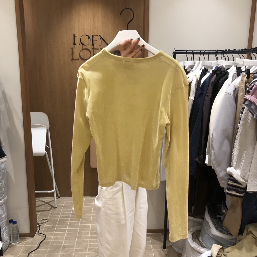 LOFN東大門直郵女裝新品26春夏休閑熱賣真品長袖T恤不含項鏈LOFN長袖T恤