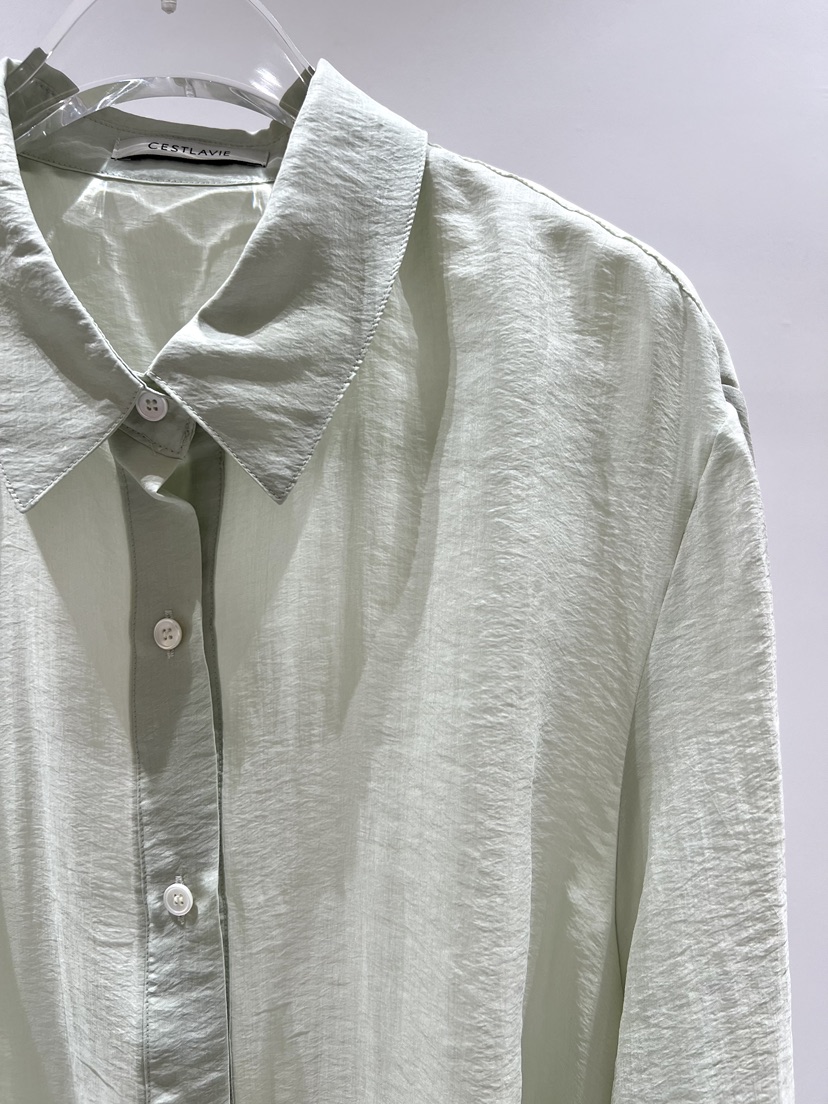 CESTLAVIE東大門代購女士新品熱賣人氣時尚襯衫蕾絲衫開衩CESTLAVIE襯衫/蕾絲衫