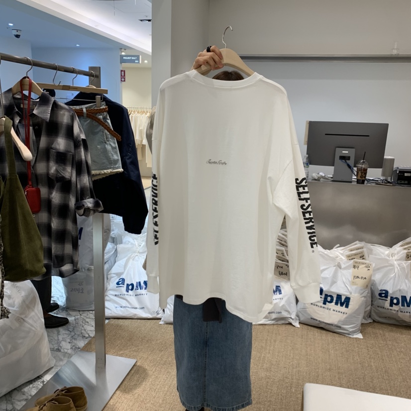 SELF SERVICE東大門實拍女士新款熱賣職業時尚推薦長袖T恤SELF SERVICE長袖T恤