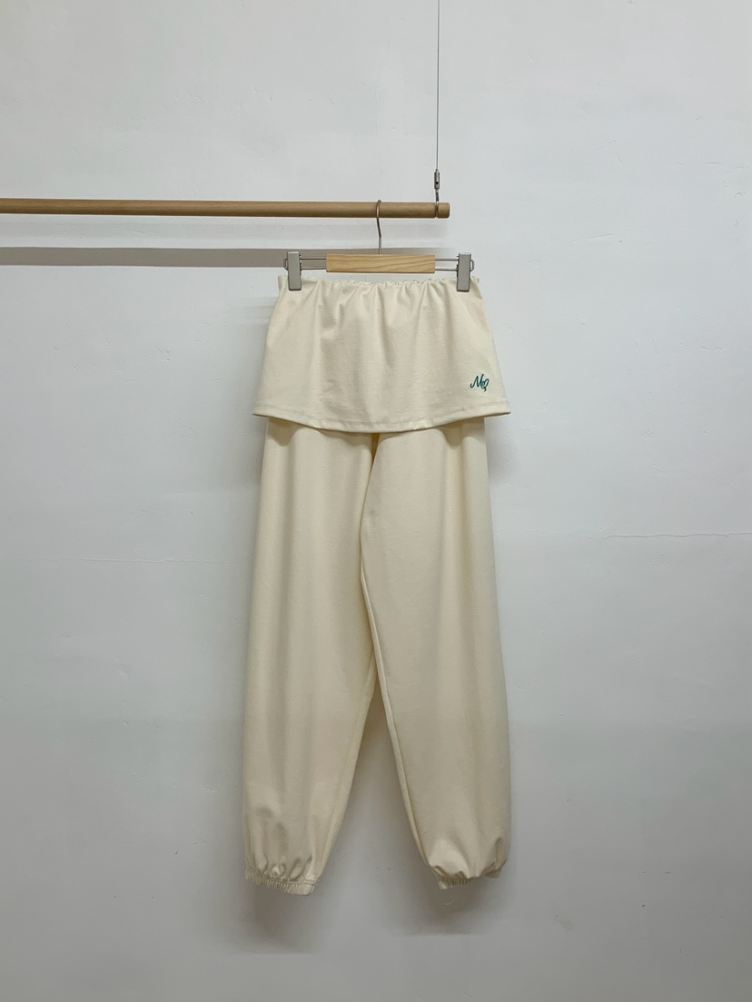 MORE THAN-P東大門直郵女士新品職業26春夏熱賣裙褲羅紋MORE THAN裙褲圖色1