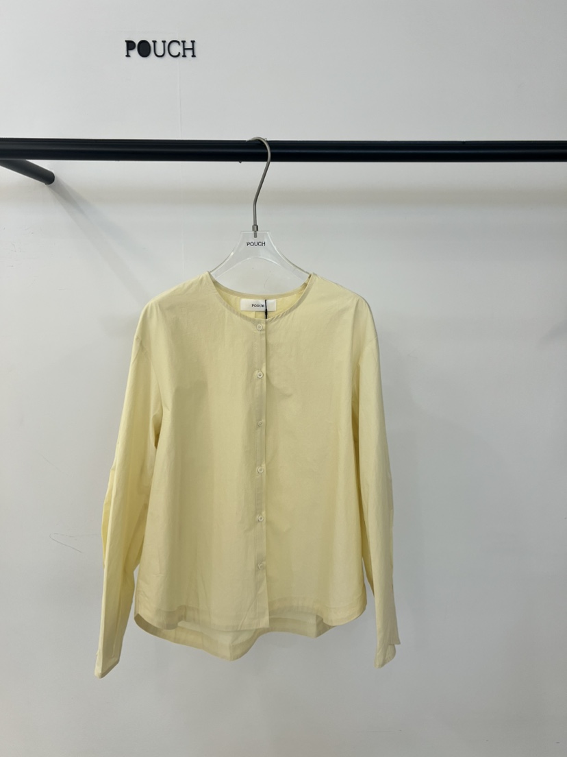 POUCH韓國代購女裝新款職業真品26春夏人氣襯衫蕾絲衫紐扣POUCH襯衫/蕾絲衫圖色3
