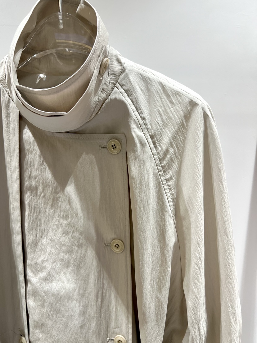 CESTLAVIE東大門實拍女裝新款熱賣時尚長款風衣含腰帶雙層CESTLAVIE長款風衣