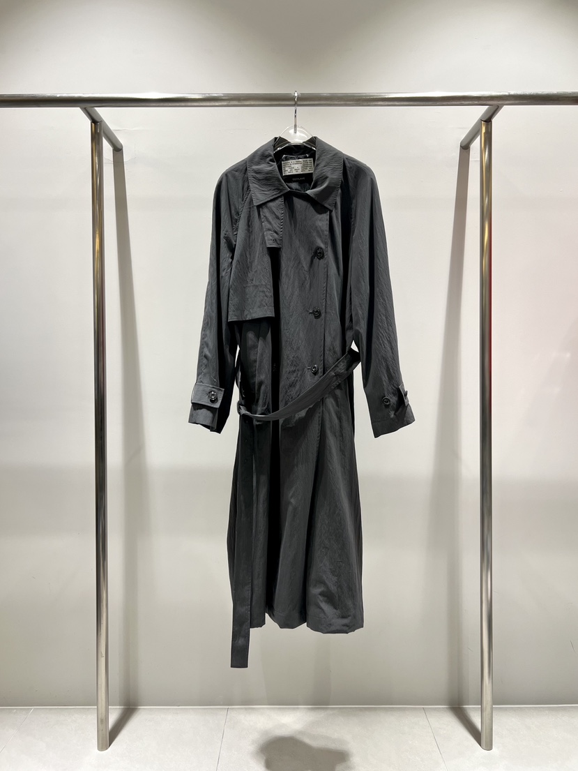 CESTLAVIE東大門實拍女裝新款熱賣時尚長款風衣含腰帶雙層CESTLAVIE長款風衣圖色2