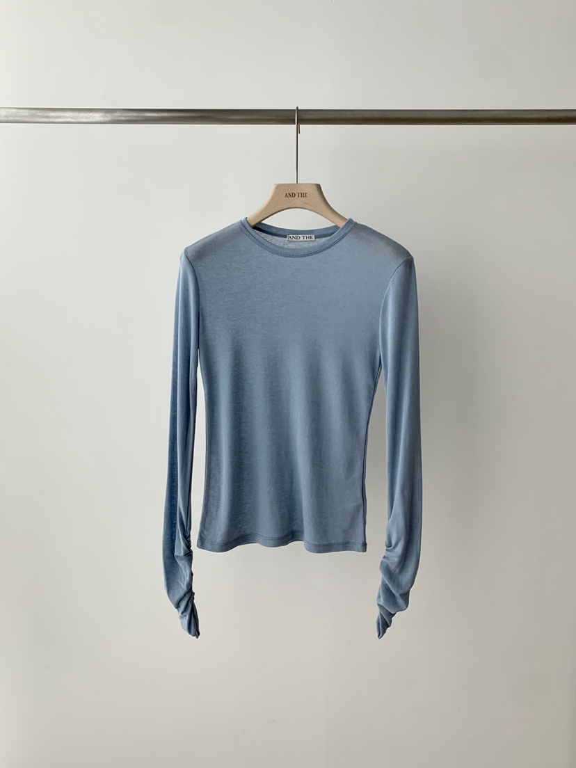 AND THE韓國直郵女士新款時尚推薦人氣26春夏長袖T恤褶皺AND THE長袖T恤圖色1