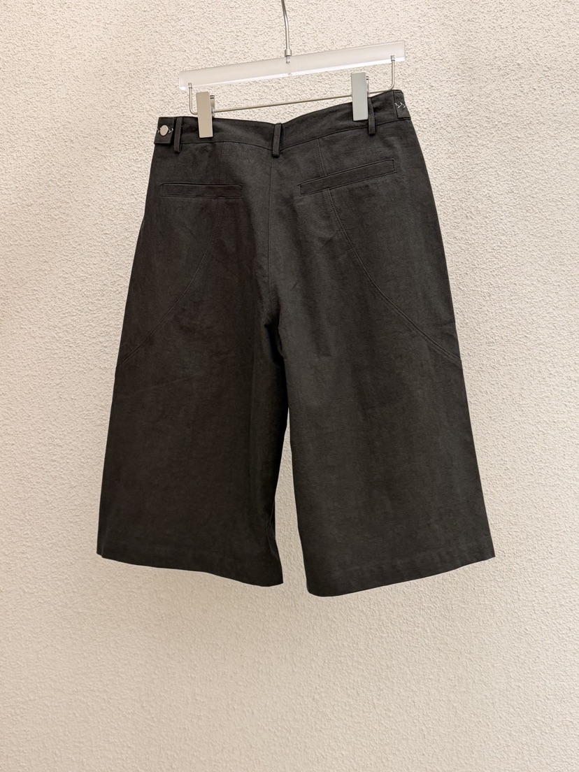 MWE東大門實拍女裝新品時尚真品人氣職業26春夏熱賣推薦短褲MWE短褲