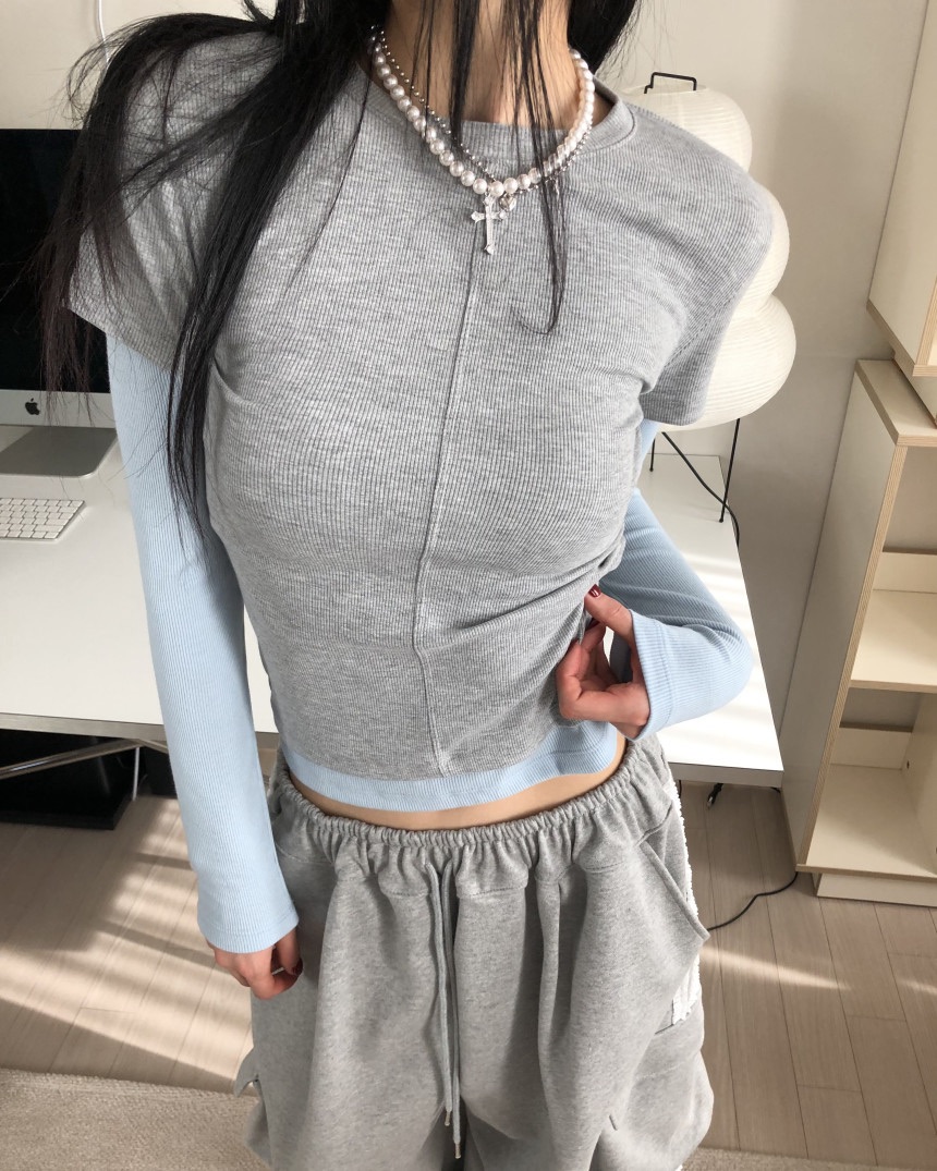 OKIE韓國代購女裝新品推薦真品時尚熱賣26春夏長袖T恤假兩件OKIE長袖T恤