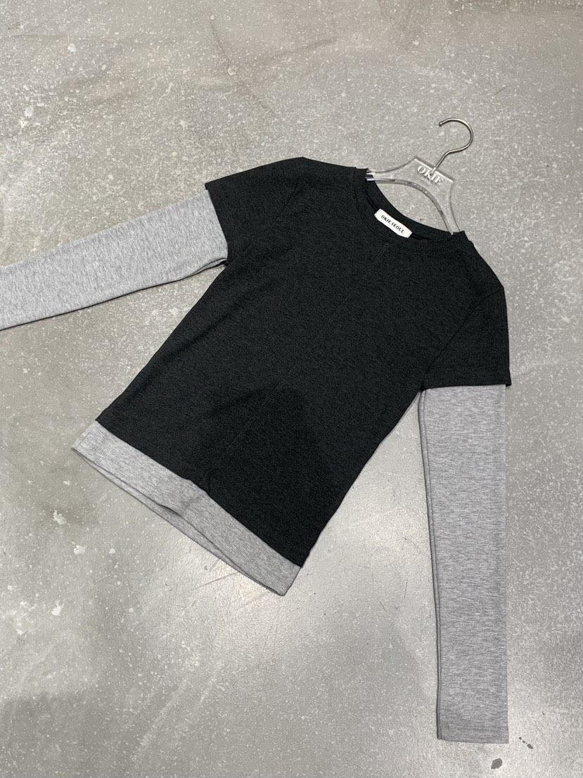 OKIE韓國代購女裝新品推薦真品時尚熱賣26春夏長袖T恤假兩件OKIE長袖T恤圖色1