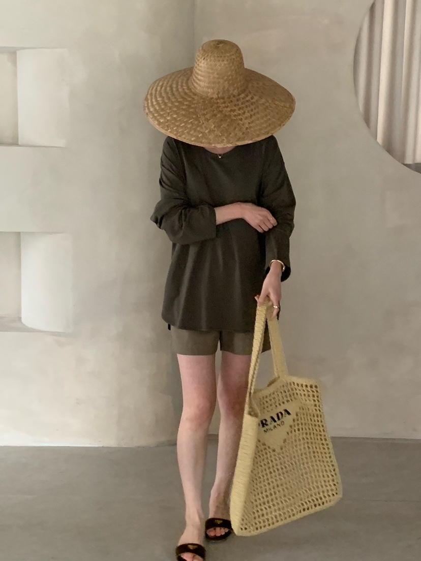 COBALT BLUE東大門直郵女裝新品人氣真品26春夏熱賣長袖T恤COBALT BLUE長袖T恤