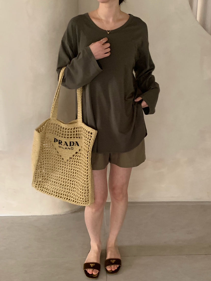 COBALT BLUE東大門直郵女裝新品人氣真品26春夏熱賣長袖T恤COBALT BLUE長袖T恤圖色4