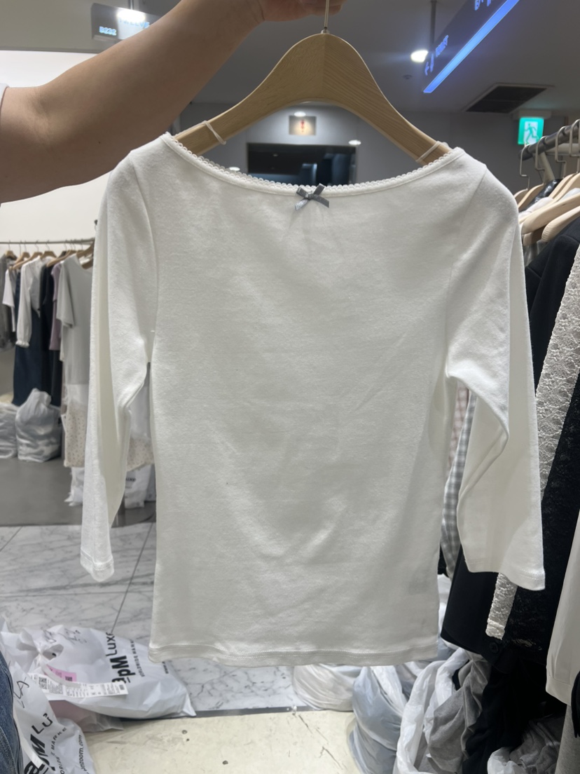 AWESOMESAUCE東大門直郵女裝新款時尚熱賣休閑推薦長袖T恤AWESOME SAUCE長袖T恤圖色1