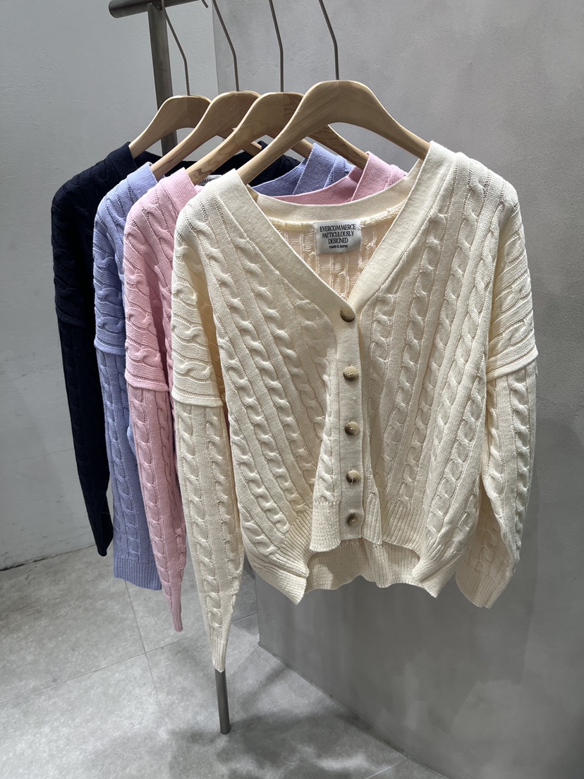 EVERCOMMERCE METICULOUSLY DESIGNED韓國代購女士新款時尚針織衫EVERCOMMERCE METICULOUSLY DESIGNED針織衫