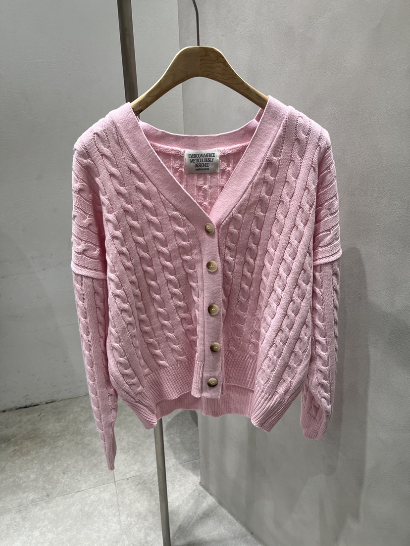 EVERCOMMERCE METICULOUSLY DESIGNED韓國代購女士新款時尚針織衫EVERCOMMERCE METICULOUSLY DESIGNED針織衫圖色1