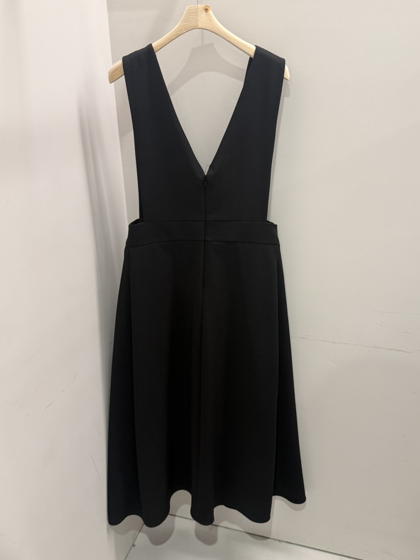 LEGACY東大門直郵女士新款人氣26春夏休閑職業真品連衣裙V領LEGACY連衣裙