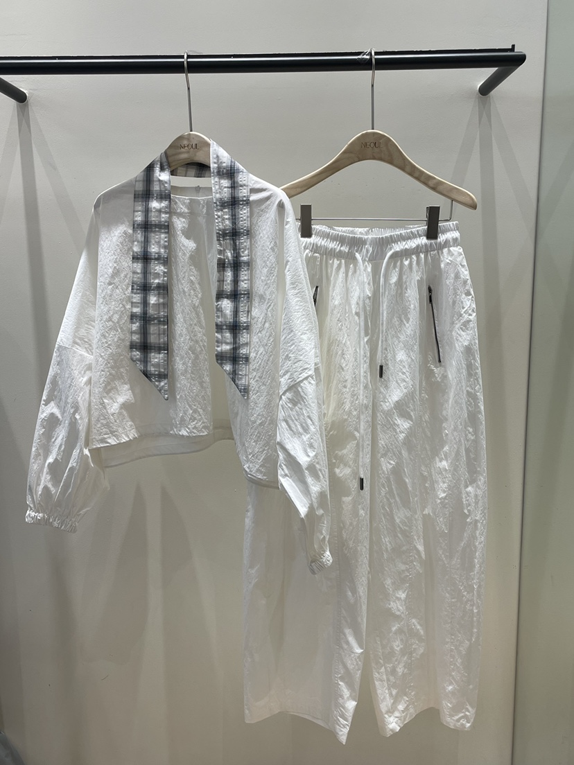 NEOUL東大門直郵女士新款熱賣時尚推薦職業26春夏休閑套裝NEOUL/ahin雙領標簽套裝圖色1