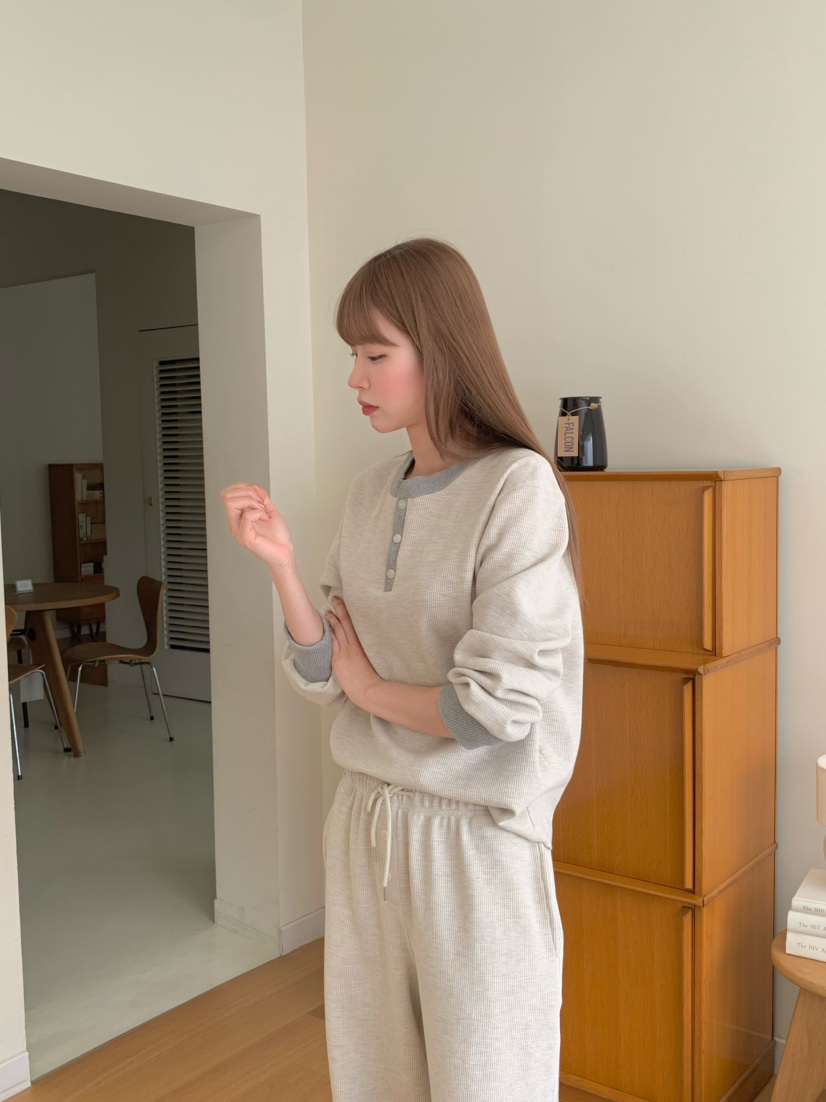 LEGACY東大門直郵女裝新品熱賣真品26春夏休閑時尚職業衛衣LEGACY衛衣