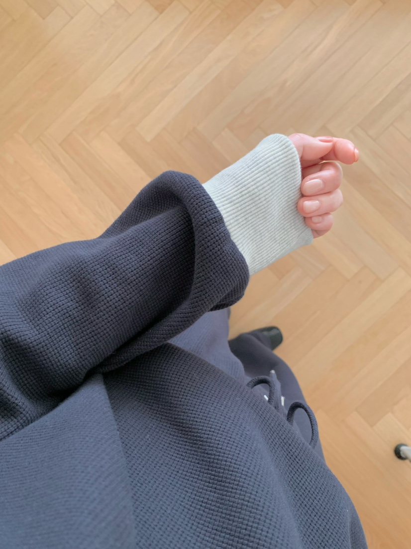 LEGACY東大門直郵女裝新品熱賣真品26春夏休閑時尚職業衛衣LEGACY衛衣