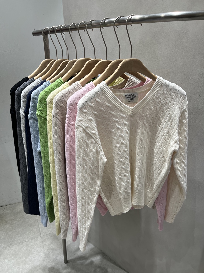 EVERCOMMERCE METICULOUSLY DESIGNED東大門實拍女士新款時尚針織衫棉布EVERCOMMERCE METICULOUSLY DESIGNED針織衫