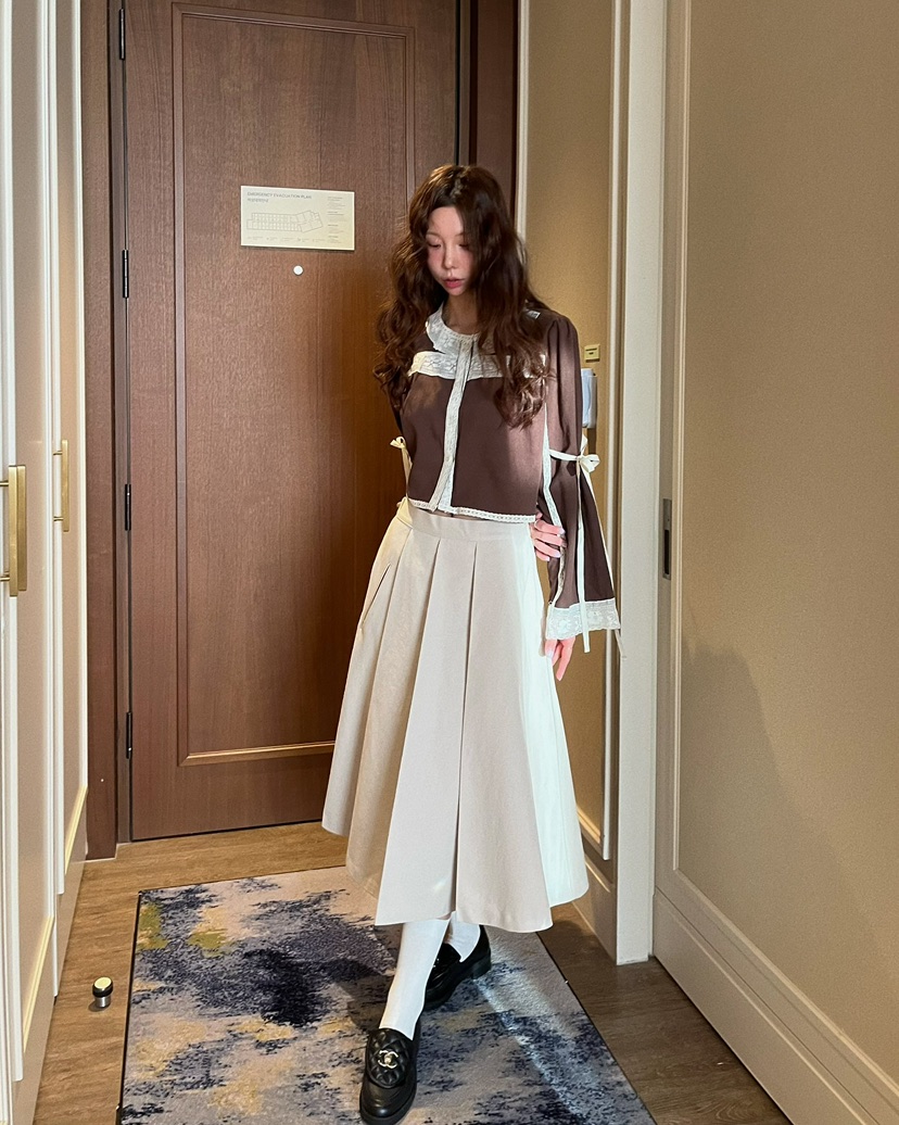 LOVE PULL韓國直郵女士新品真品職業推薦襯衫蕾絲衫刺繡LOVE PULL襯衫/蕾絲衫