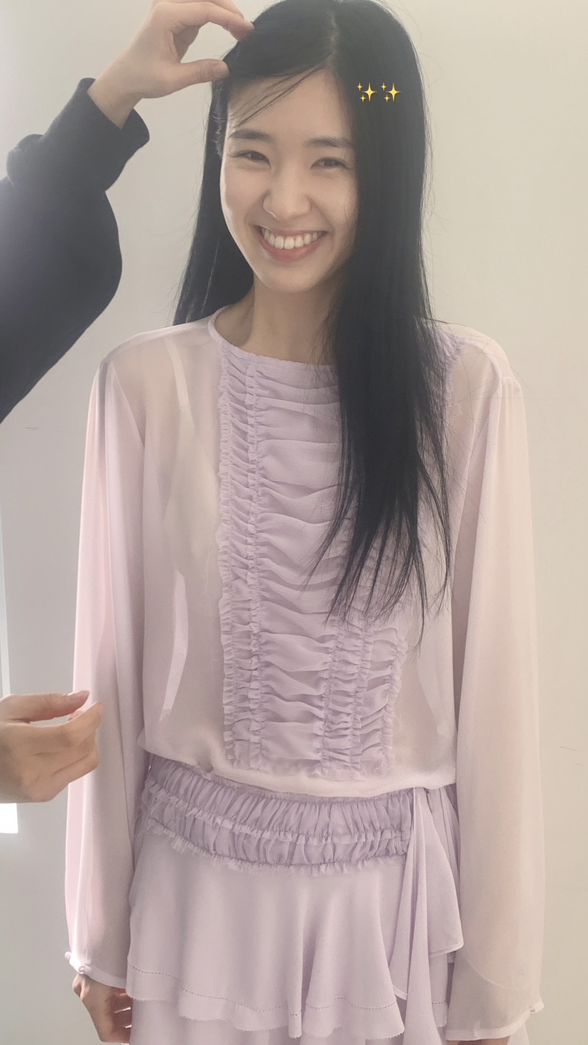 OVER RICH東大門直郵女裝新款熱賣時尚真品休閑襯衫蕾絲衫OVER RICH襯衫/蕾絲衫