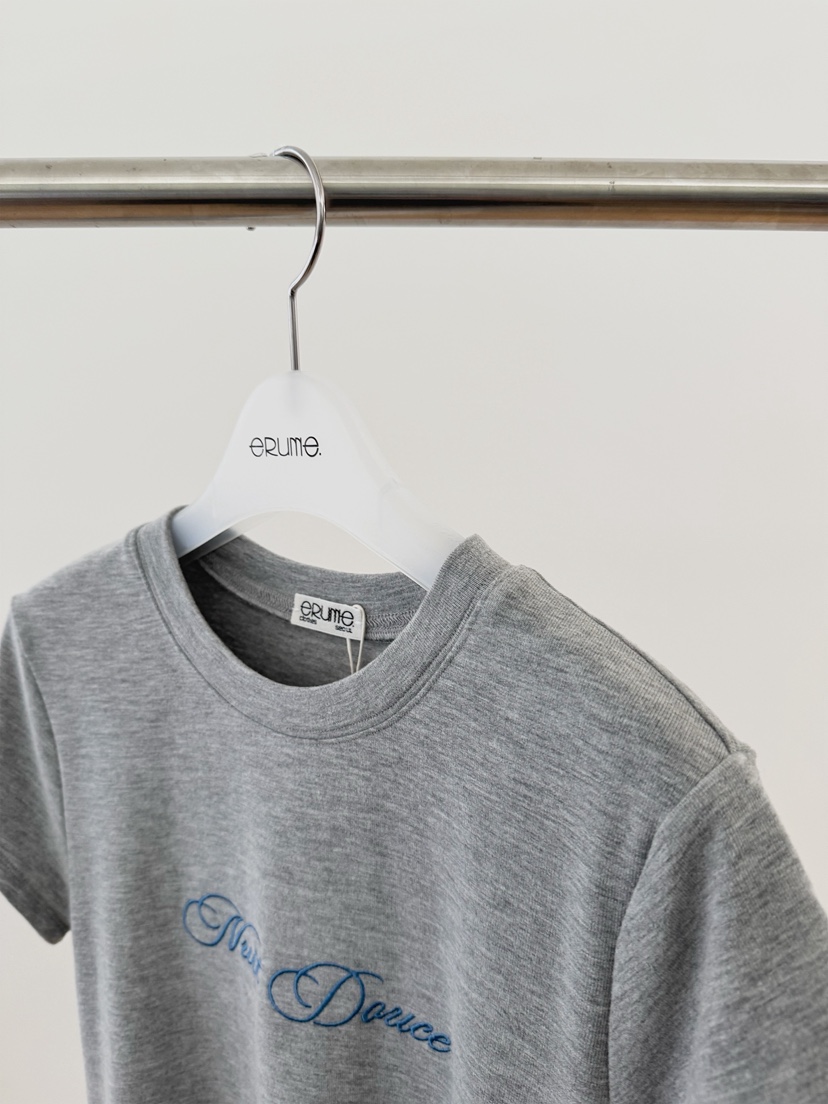 ERUME韓國代購女裝新款人氣職業推薦26春夏時尚熱賣休閑T恤ERUMET恤