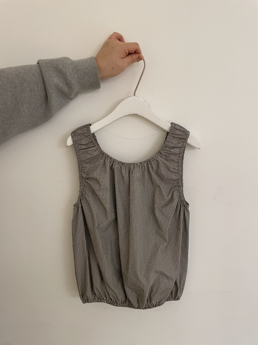 JEONG GAM STUDIOS東大門代購女裝新品時尚26春夏吊帶背心JEONG GAM STUDIOS吊帶/背心圖色1