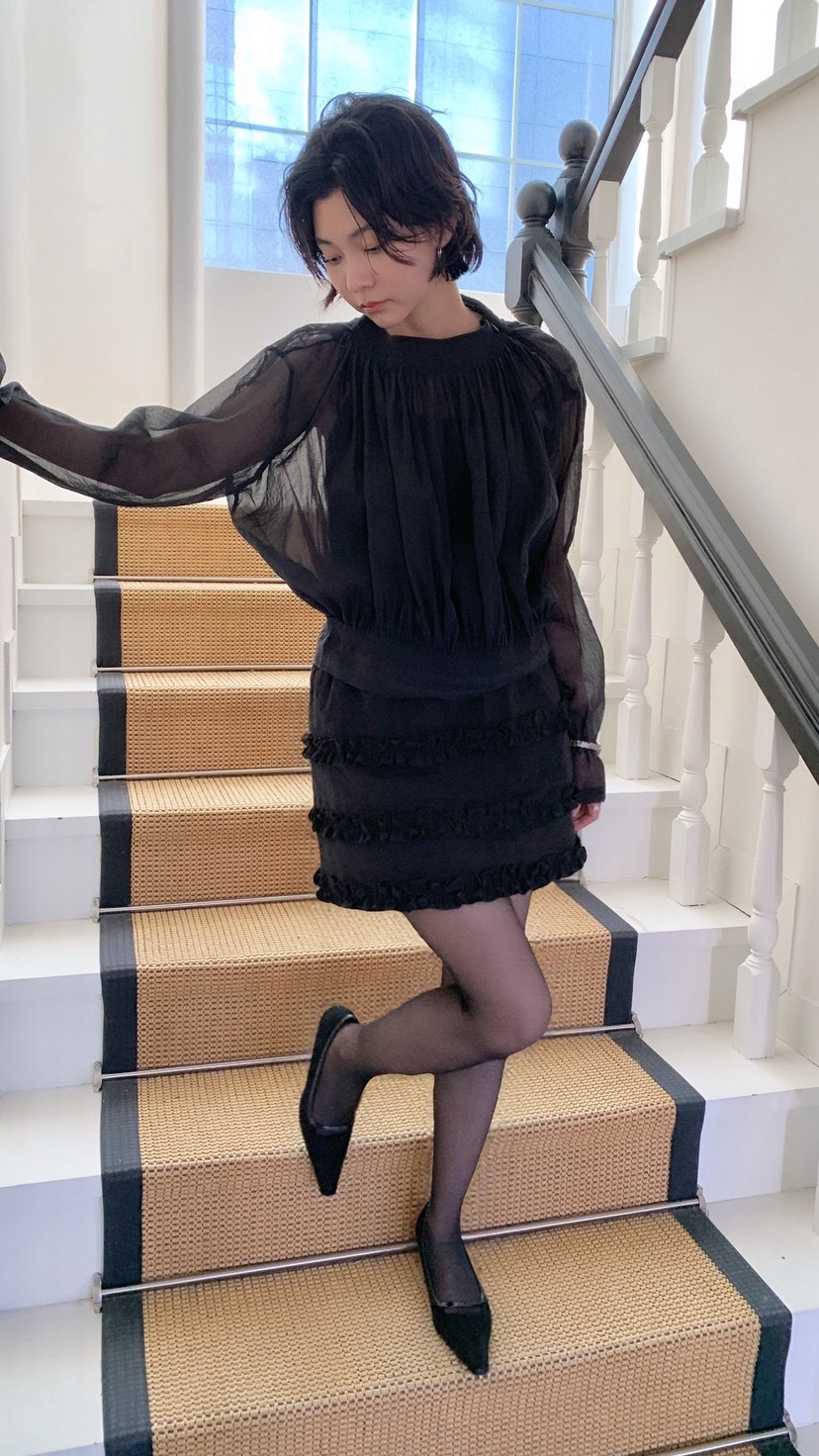 OVER RICH東大門實拍女裝新品推薦真品時尚職業休閑短裙OVER RICH短裙