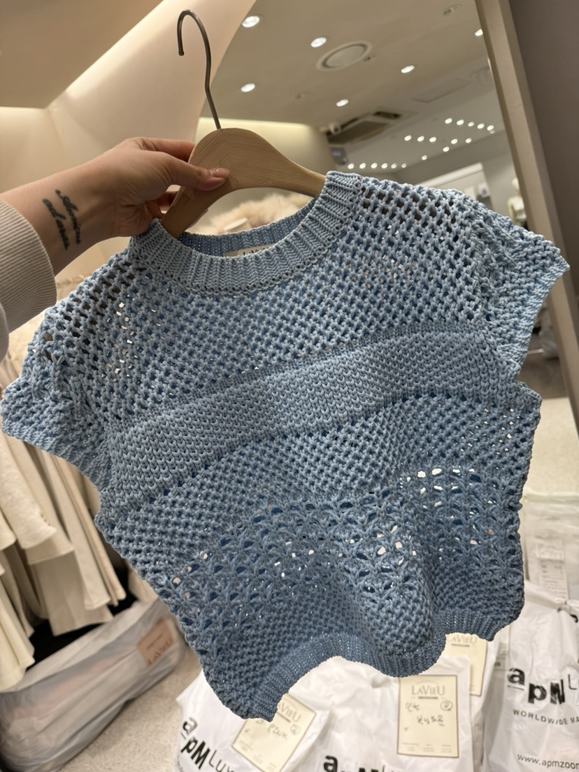 LAVIEU東大門實拍女裝新品26春夏熱賣推薦職業休閑針織衫LAVIEU針織衫圖色2