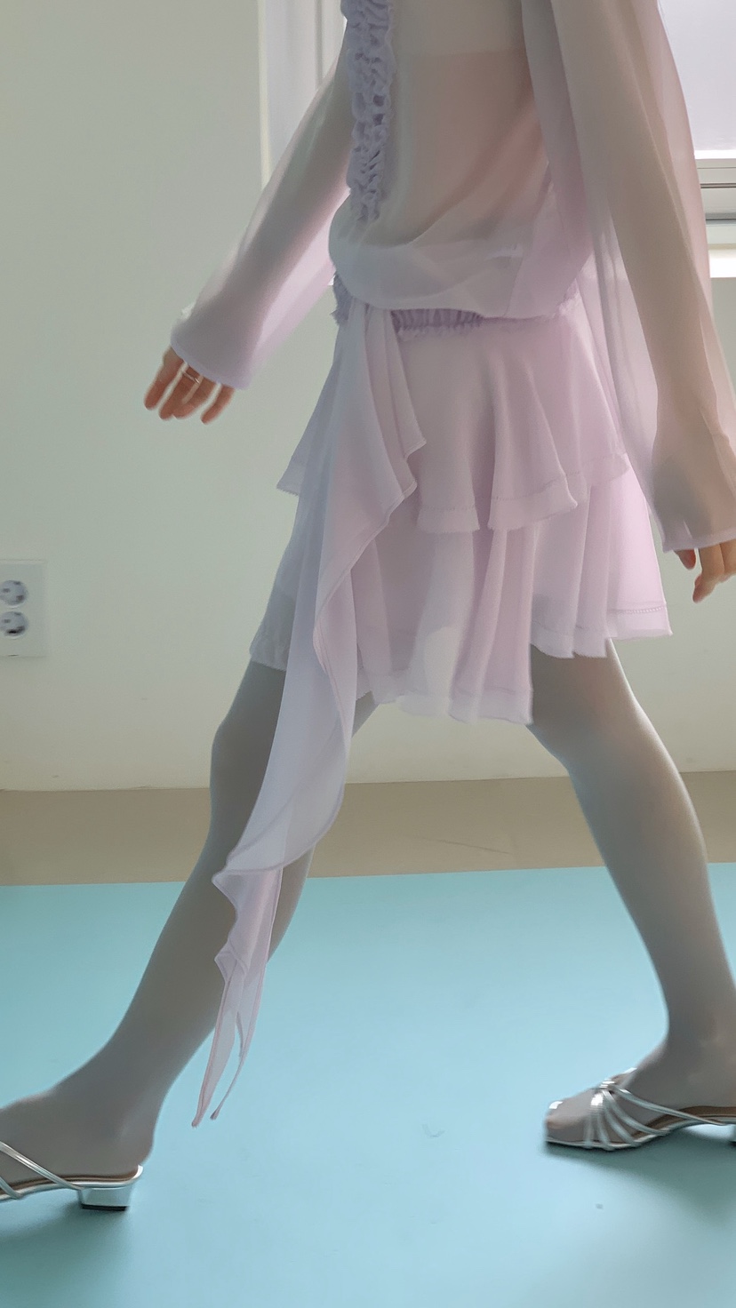 OVER RICH韓國代購女裝新款真品熱賣休閑時尚短裙荷葉邊OVER RICH短裙