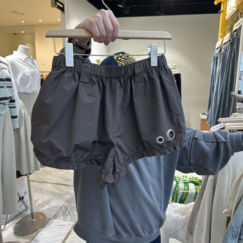 STICK WITH東大門實拍女裝新品職業熱賣真品時尚休閑短褲STICK WITH短褲圖色3