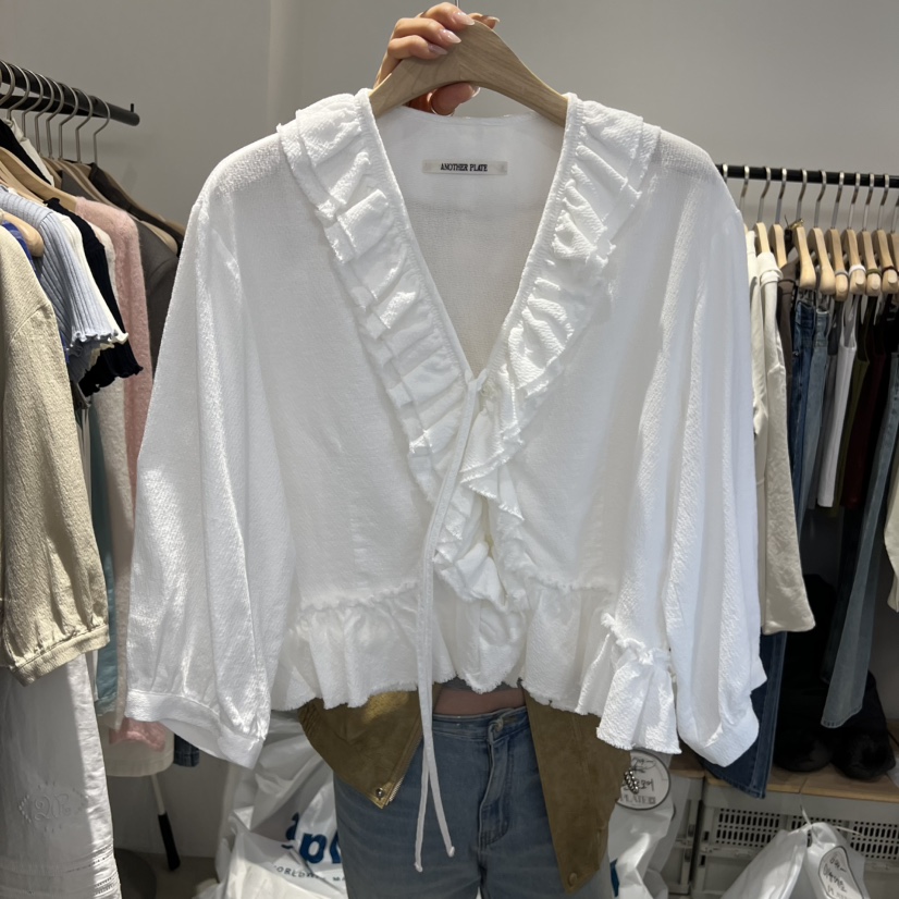 PLATE東大門直郵女裝新款休閑時尚推薦人氣真品襯衫蕾絲衫PLATE襯衫/蕾絲衫圖色1