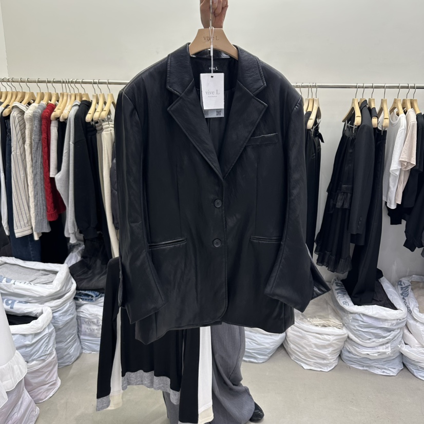 VIVEL韓國直郵女裝新品26春夏職業推薦人氣時尚熱賣夾克皮革VIVEL夾克圖色1