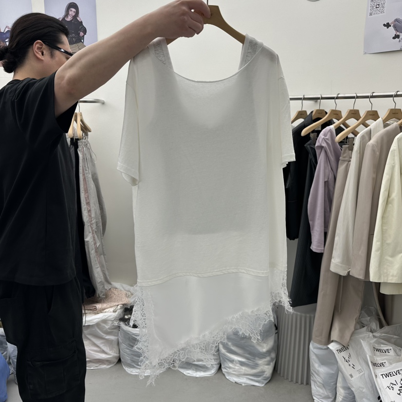 TWELVE韓國代購女士新品推薦職業時尚人氣T恤不含內搭蕾絲TWELVET恤