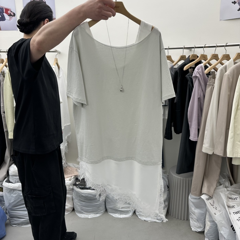 TWELVE韓國代購女士新品推薦職業時尚人氣T恤不含內搭蕾絲TWELVET恤圖色1