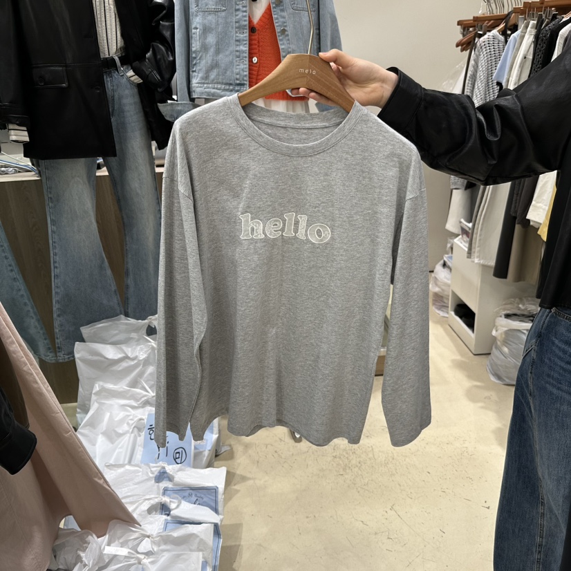 MELO韓國直郵女士新品職業休閑真品熱賣推薦時尚人氣長袖T恤MELO長袖T恤圖色3