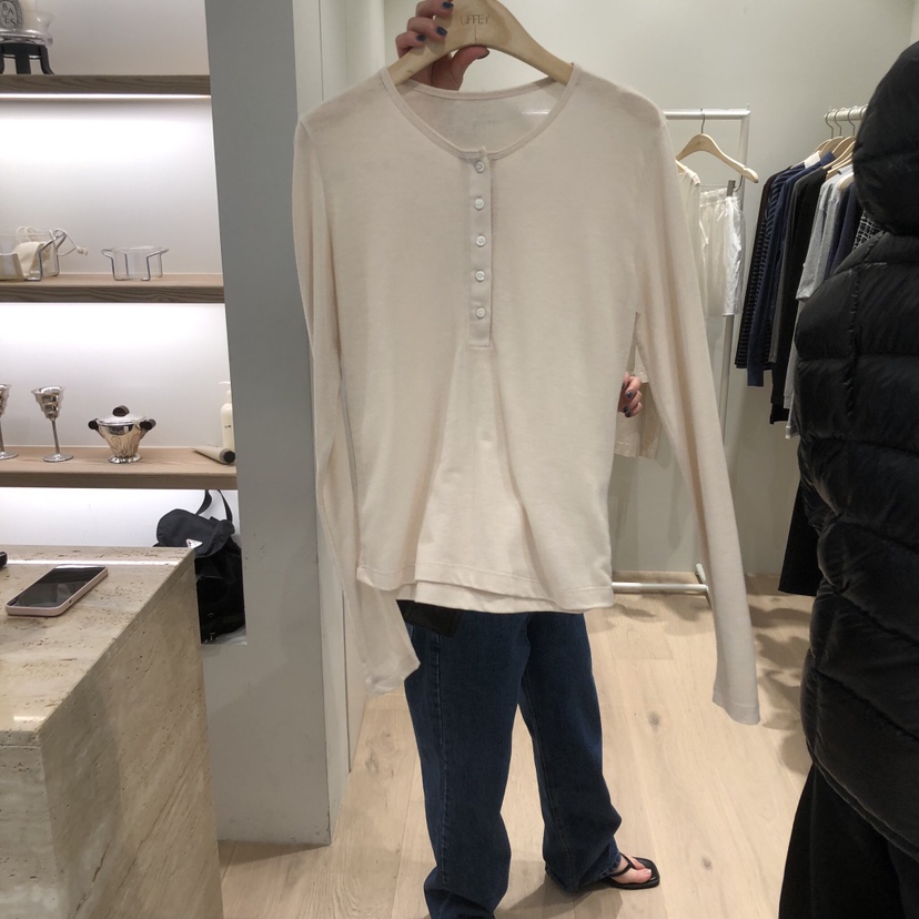 LIFFEY韓國直郵女士新款26春夏休閑真品人氣職業推薦長袖T恤LIFFEY長袖T恤圖色2