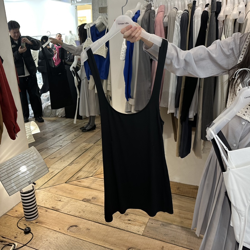 CREAM VILLA東大門直郵女裝新款26春夏吊帶背心CREAMVILLA吊帶/背心圖色3黑色
