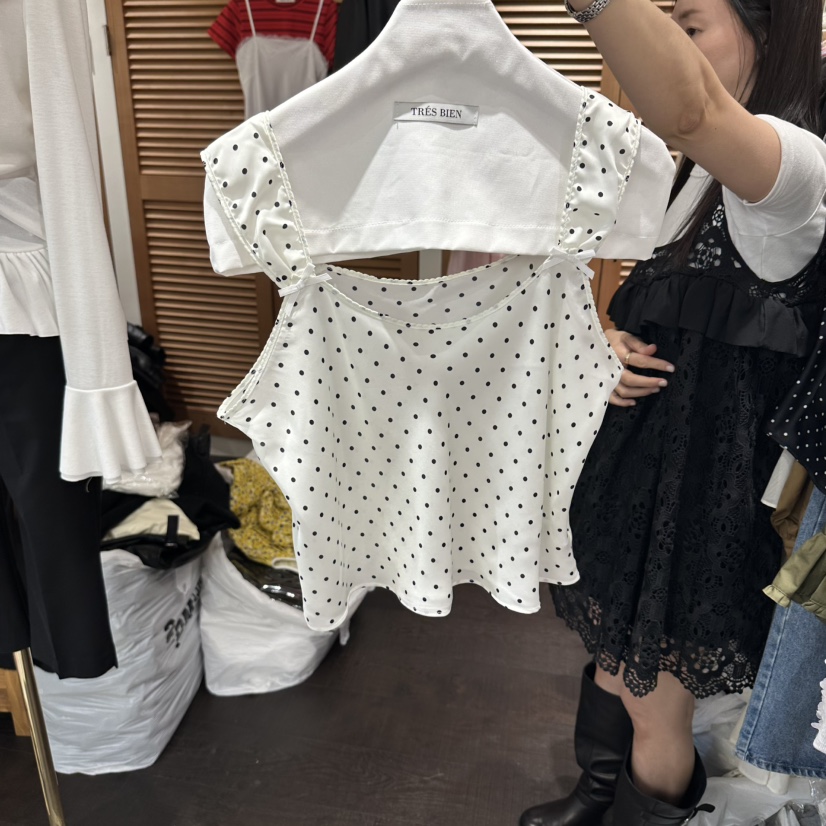 TRES BIEN東大門代購女士新品熱賣時尚人氣吊帶背心絲質TRES BIEN吊帶/背心圖色1