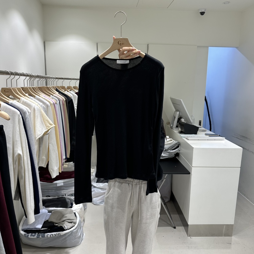 GLORY韓國直郵女裝新款休閑26春夏推薦真品人氣時尚長袖T恤GLORY長袖T恤圖色2