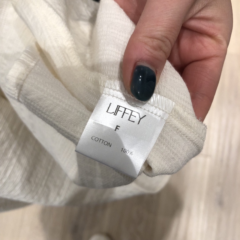 LIFFEY韓國代購女士新款26春夏人氣職業時尚襯衫蕾絲衫褶皺LIFFEY襯衫/蕾絲衫