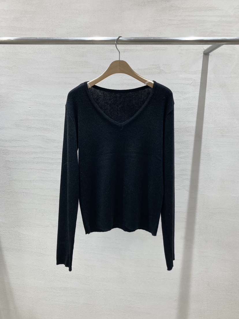 ROUGH東大門實拍女裝新款26春夏職業時尚推薦熱賣長袖T恤ROUGH長袖T恤圖色2