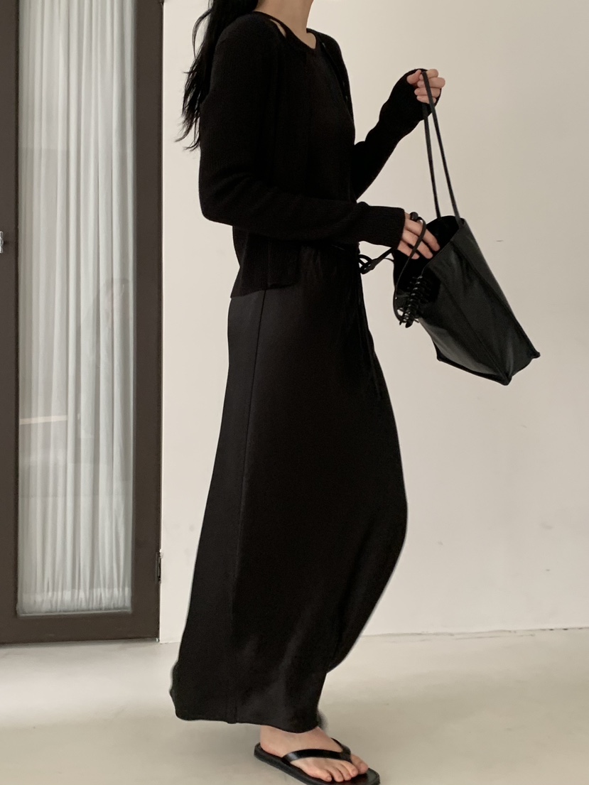 REGULARLY/PLACOR東大門直郵女士新品職業時尚熱賣長裙緞面REGULARLY/PLACOR長裙