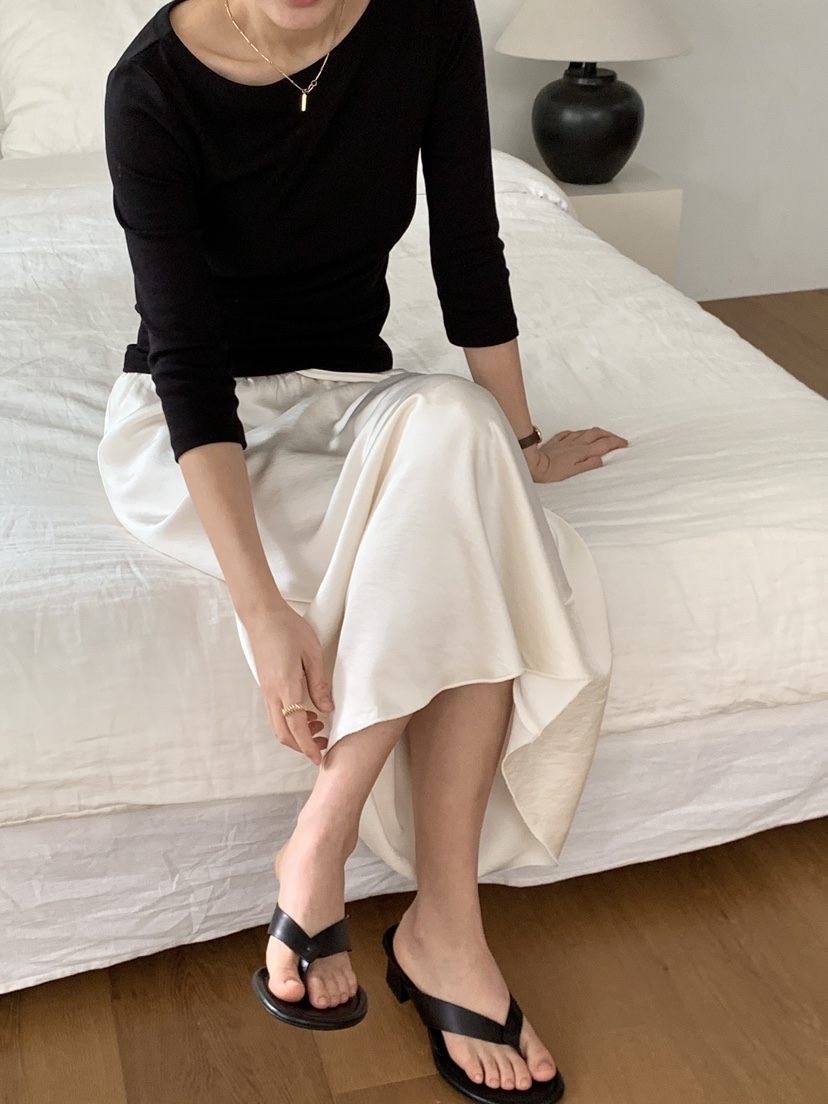 REGULARLY/PLACOR東大門直郵女士新品職業時尚熱賣長裙緞面REGULARLY/PLACOR長裙