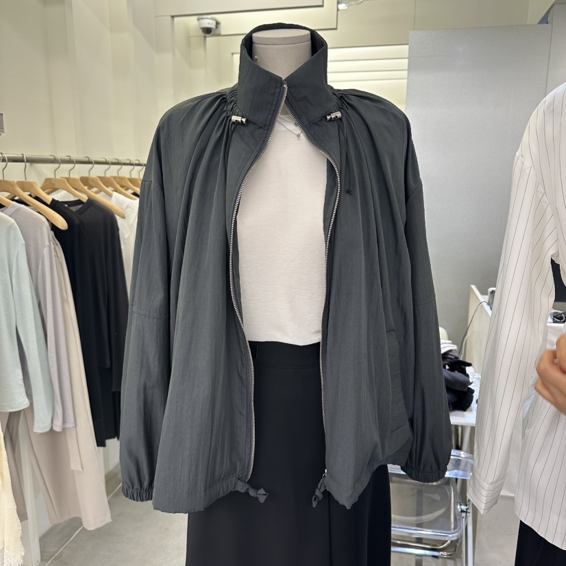 AMON韓國直郵女士新品休閑人氣時尚職業熱賣真品夾克褶皺AMON夾克圖色2