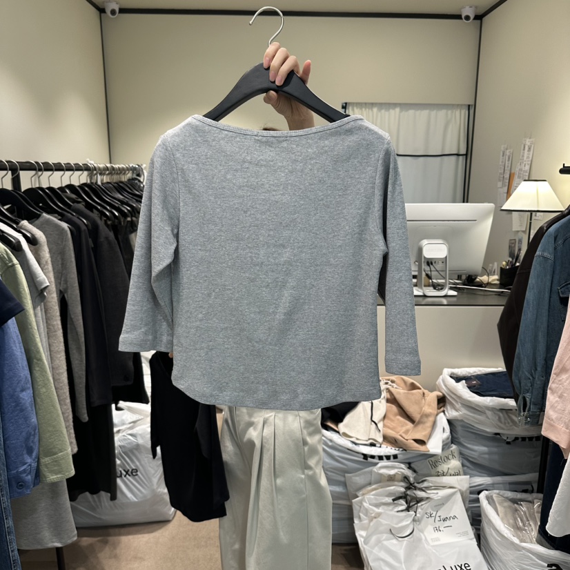 RE STOCK韓國直郵女士新品人氣真品職業熱賣推薦T恤船領RE STOCKT恤