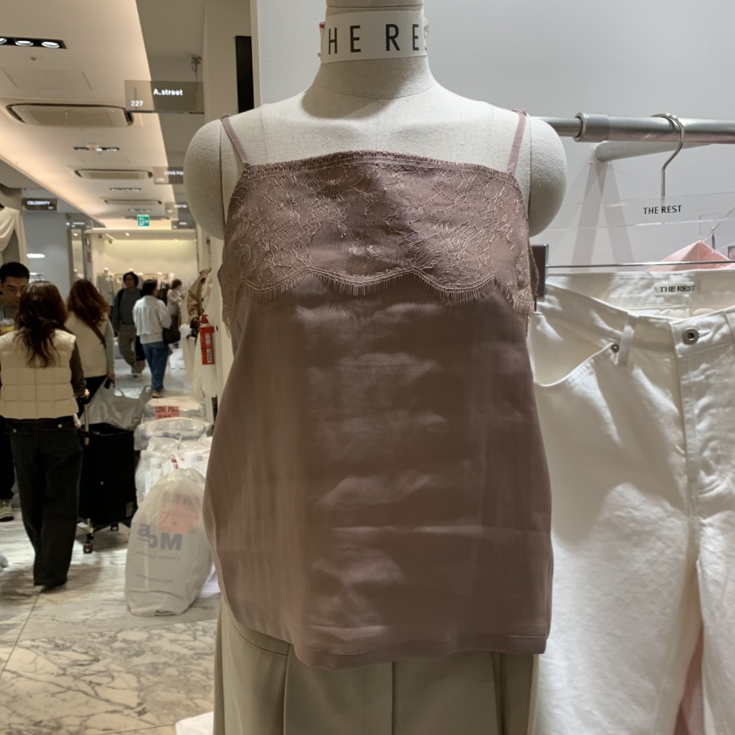 THE REST東大門實拍女士新品時尚熱賣真品26春夏吊帶背心蕾絲THE REST/UNNOEUD吊帶/背心圖色2