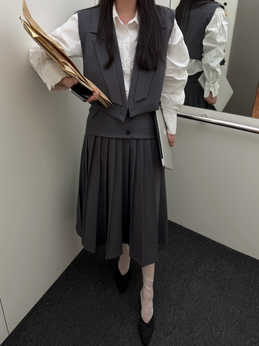 81 MARKET-L韓國代購女裝新款26春夏人氣休閑時尚真品馬甲81 MARKET-L馬甲