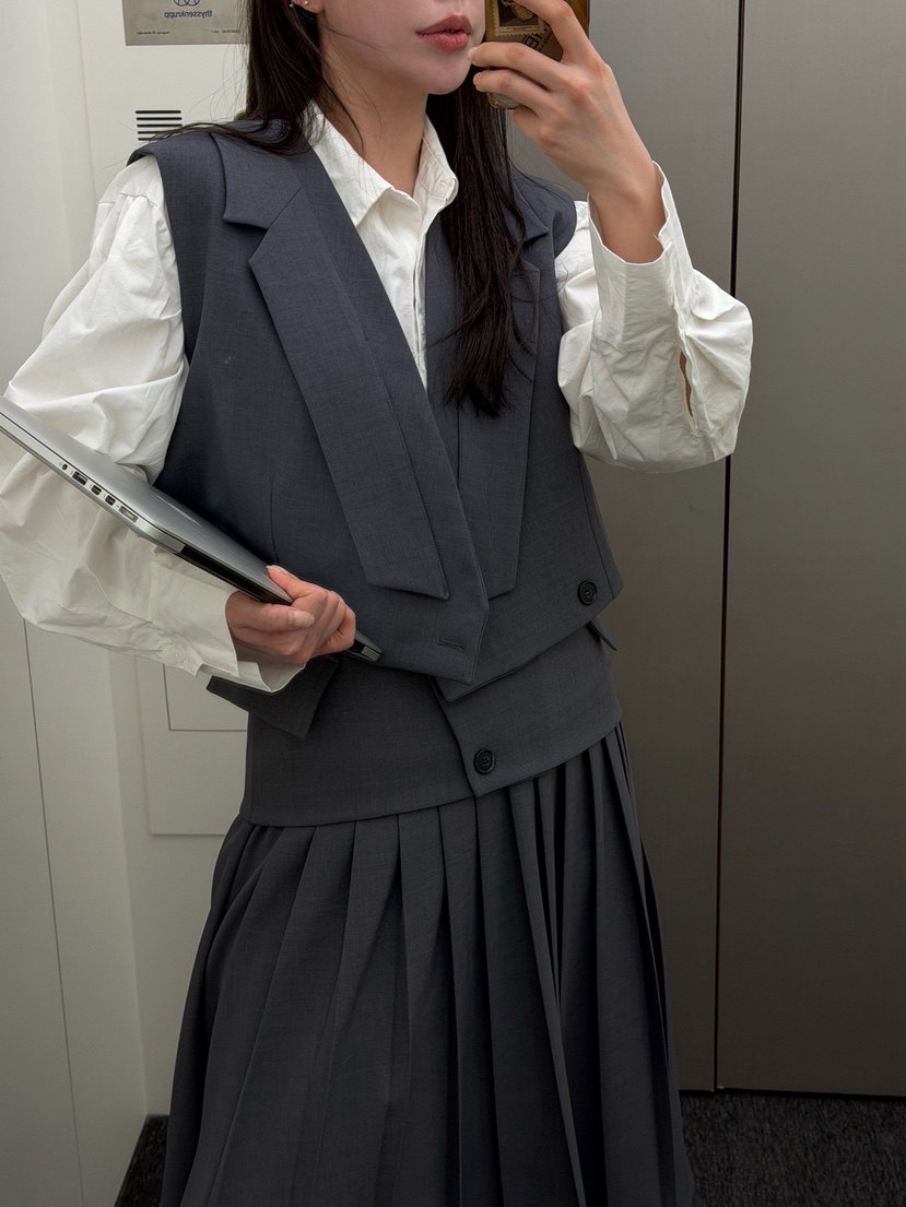 81 MARKET-L韓國代購女裝新款26春夏人氣休閑時尚真品馬甲81 MARKET-L馬甲